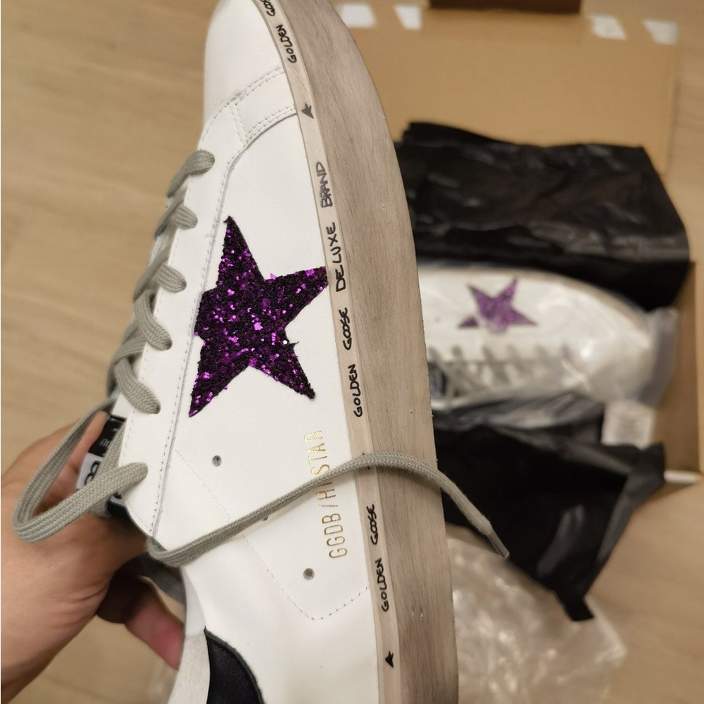 Golden Goose White Sneakers with Purple Star - Picture 2 of 7
